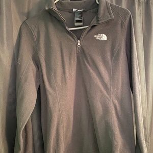 black north face quarter zip fleece